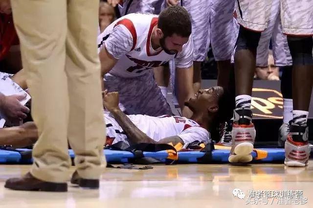 nba凯文威尔断腿(NCAA那个腿断到露出骨头的球员，后来还在打球吗？)