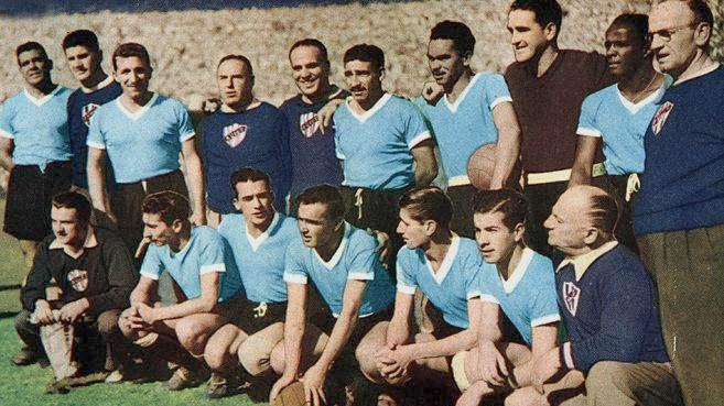 98世界杯乌拉圭门将(世界杯32强之乌拉圭，苏神，卡瓦尼的最后一届世界杯)