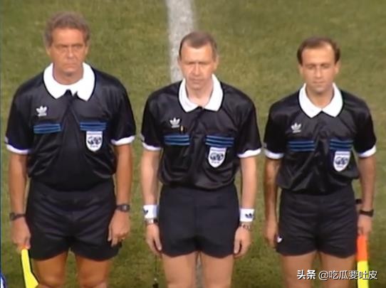 90世界杯阿根廷对阵苏联(1990年世界杯B组（二），又见上帝之手与黑哨，戈耶切亚临危受命)
