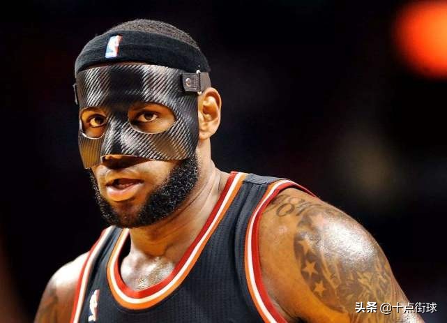nba为什么不给戴面具了(当年NBA为什么要禁止詹姆斯佩戴黑色面具？顾及观众，理由很滑稽)