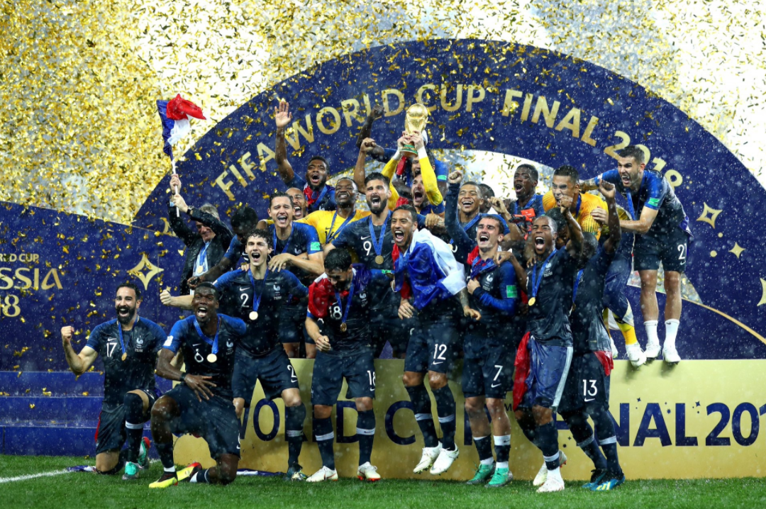足球世界杯最近的几届(世界杯夺冠国家共8个，比利时美国92年未夺冠，国足至少要等100年)