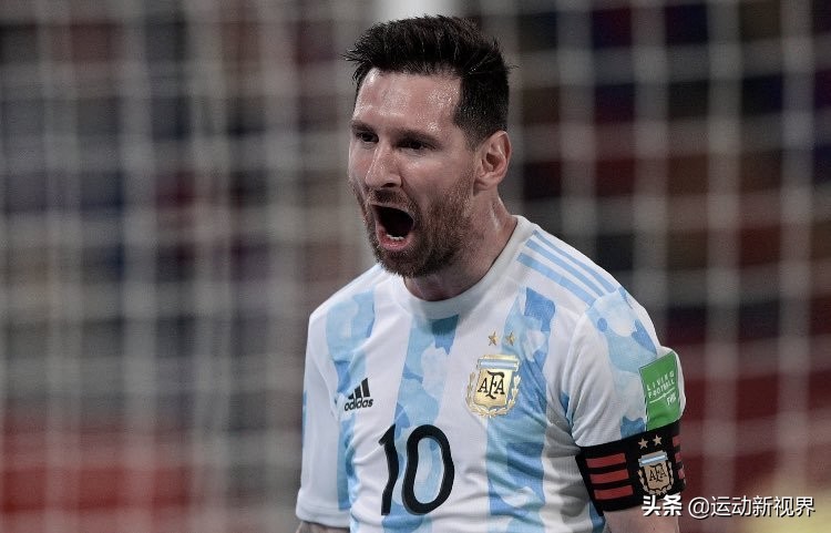美洲杯阿根廷vs智利集锦(阿根廷1-1智利，梅西把任意球当点球踢，球场再现断子绝孙脚)