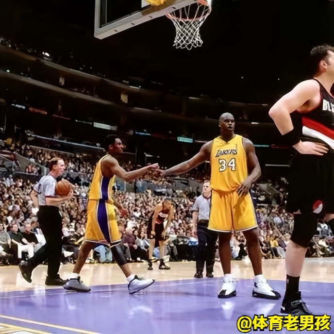 2010NBA西决录像回放(NBA历史首个西决MVP诞生—库里，回首21世纪真正的西决之王)