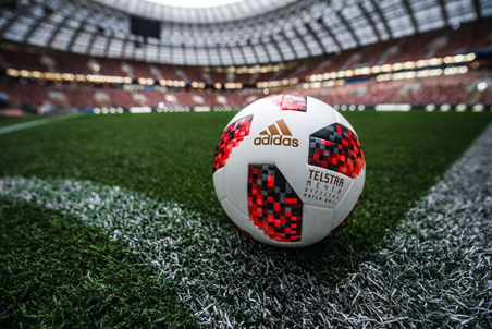 2018世界杯用球(红色电视之星！2018俄罗斯世界杯淘汰赛阶段官方比赛用球发布)