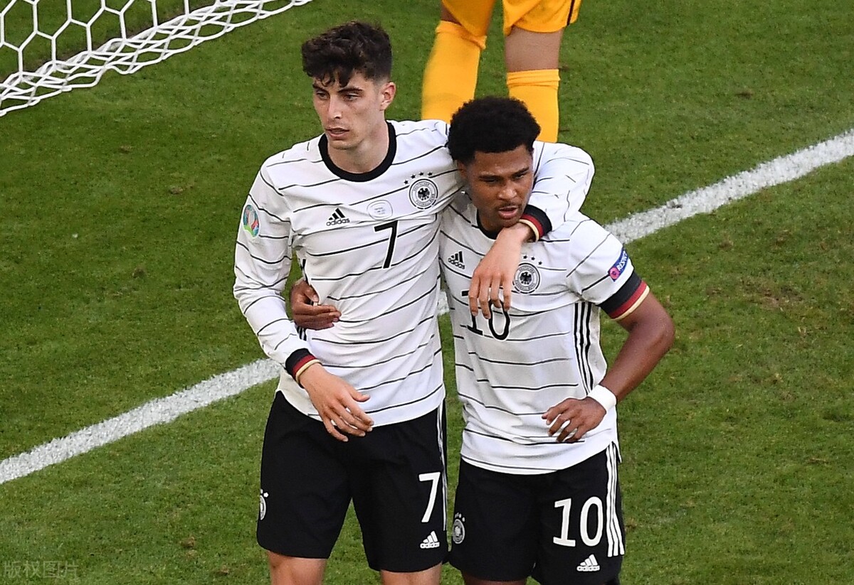德国vs葡萄牙(欧洲杯-德国4-2逆转葡萄牙 C罗传射 队友两送乌龙 哈弗茨进球)