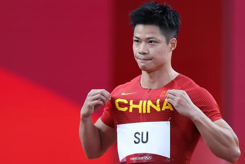 奥运会男子100米决赛成绩(9秒83！苏炳添创造新的亚洲纪录，成首位闯进奥运会百米决赛的中国人)