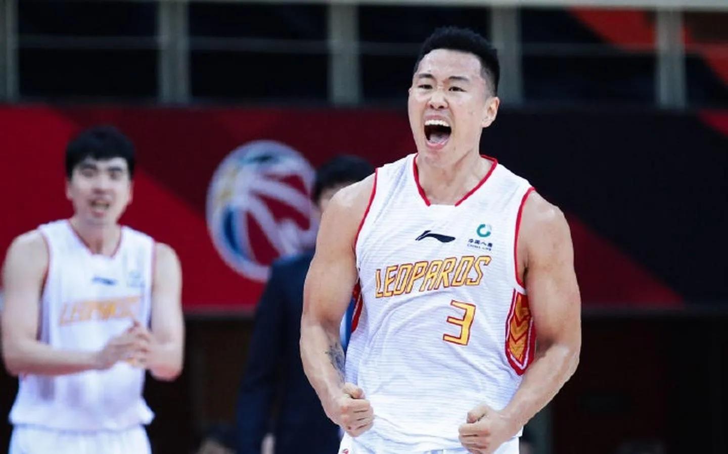 中国现役14号篮球球员(看看2014年U17世锦赛中国男篮球员的现状，广厦双子星闪耀)