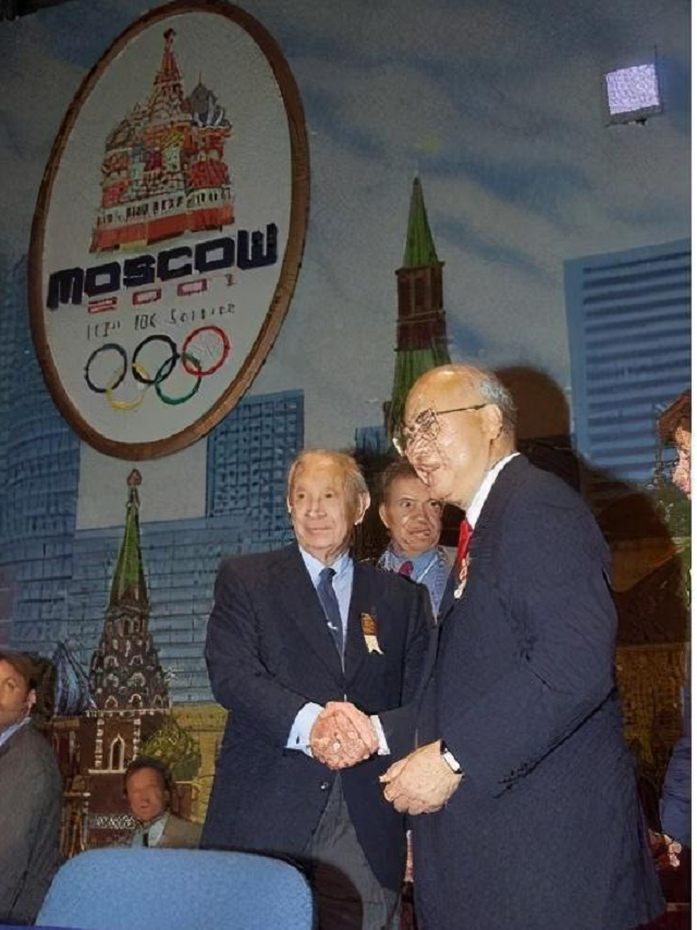 奥运会谁创办的(1993年北京申奥，仅两票之差败给悉尼，邓小平一语道破玄机)