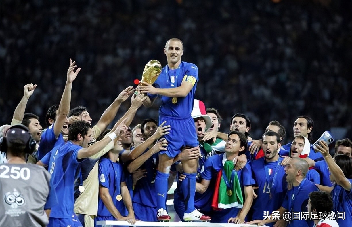 2010南非世界杯意大利战绩(跌落神坛！2006年捧杯之后，意大利已陷入长达16年的世界杯赛低谷)