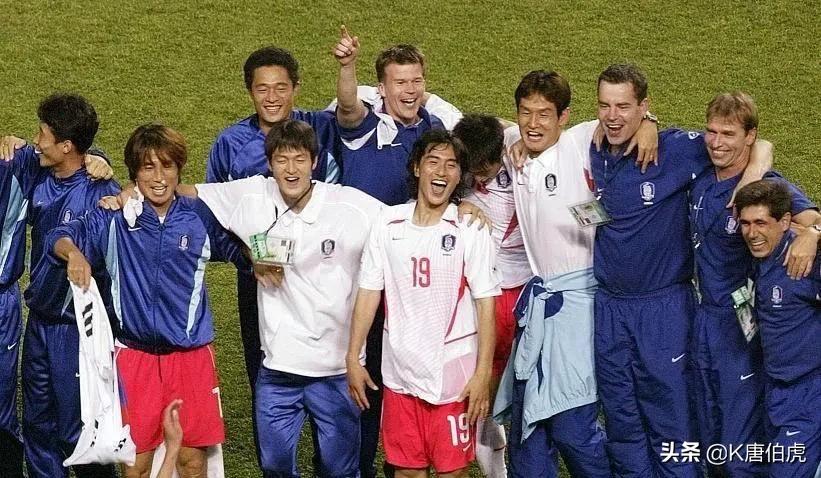日韩世界杯(韩国队2002年世界杯的肮脏无耻定格了世界足坛最至暗时刻)