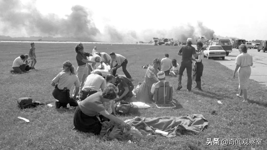 苏城空难(飞机解体112人遇难，机长却被捧为英雄，1989年的苏城空难)