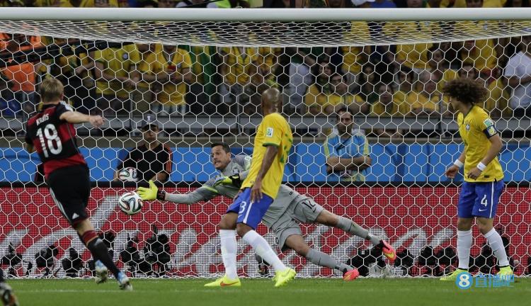 2014巴西世界杯德国对葡萄牙(BBC盘点10大令人震惊的国家队比赛：德国7-1巴西、希腊神话在列)