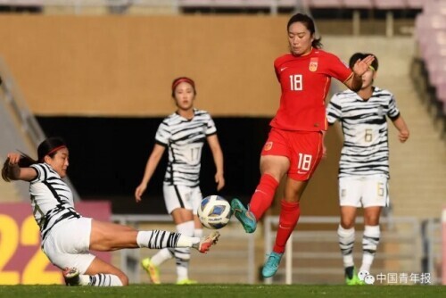 2011女足世界杯(冠军！你可以永远相信中国女足，但记者凌乱了……)