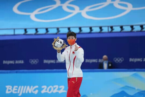 北京奥运会开幕10周年(北京冬奥会的10个瞬间，让人热泪盈眶)