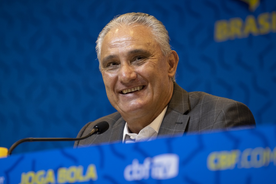 巴西足球国家队名单最新2022(巴西主教练蒂特宣布世预赛最后两轮国家队队员名单)