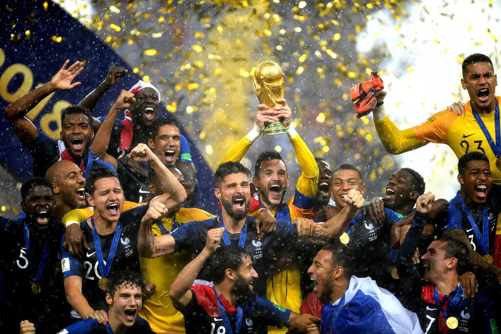 丹麦哪年获得世界杯冠军(法国此前有三届世界杯与丹麦同组，其中两届夺冠)
